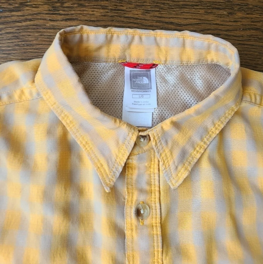 The North Face Men's Yellow Checkered Shirt Sz.L/G